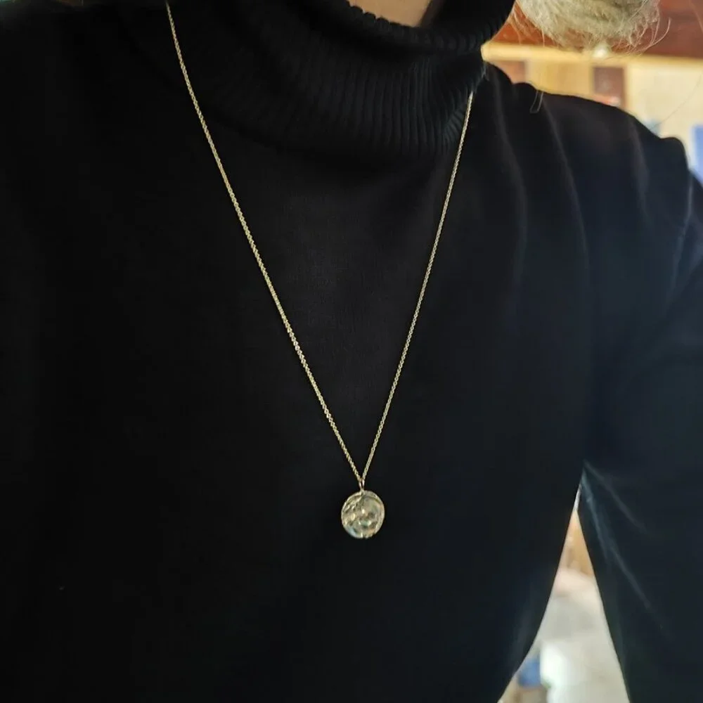 Gold necklace. 14 karat solid yellow gold necklace Raw pendant. Handmade pendant - Picture 14 of 15